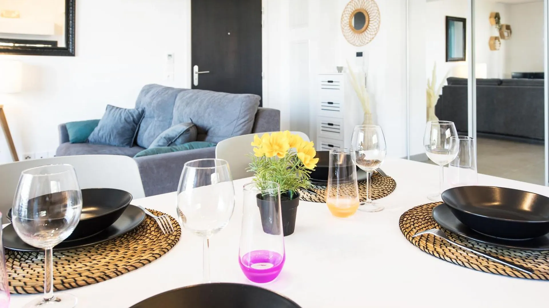 Vue Mer & Tour Odeon - Terrasse - Parking - Bj Beausoleil Apartment