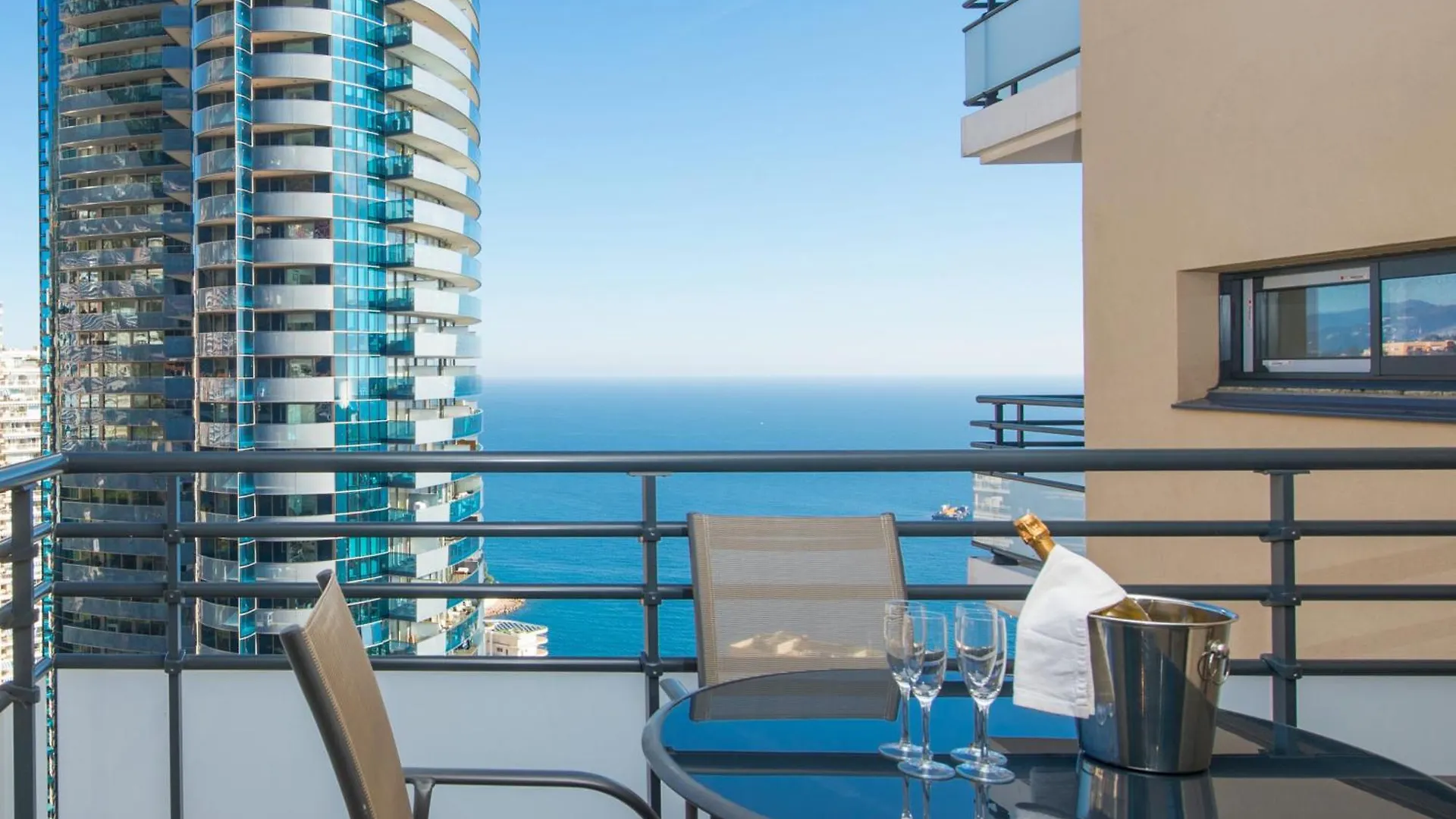 Vue Mer & Tour Odeon - Terrasse - Parking - Bj Beausoleil