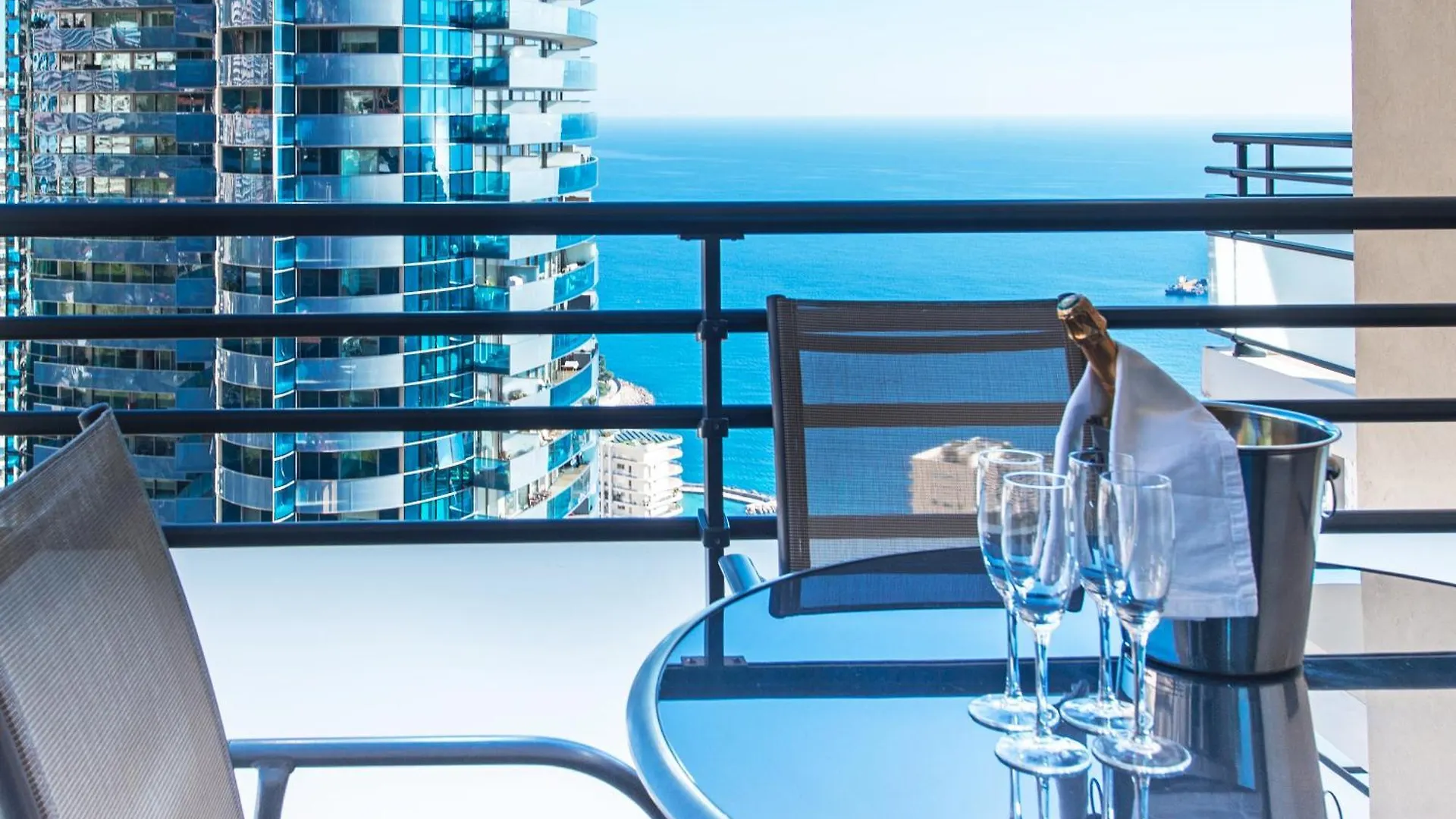 Vue Mer & Tour Odeon - Terrasse - Parking - Bj Beausoleil